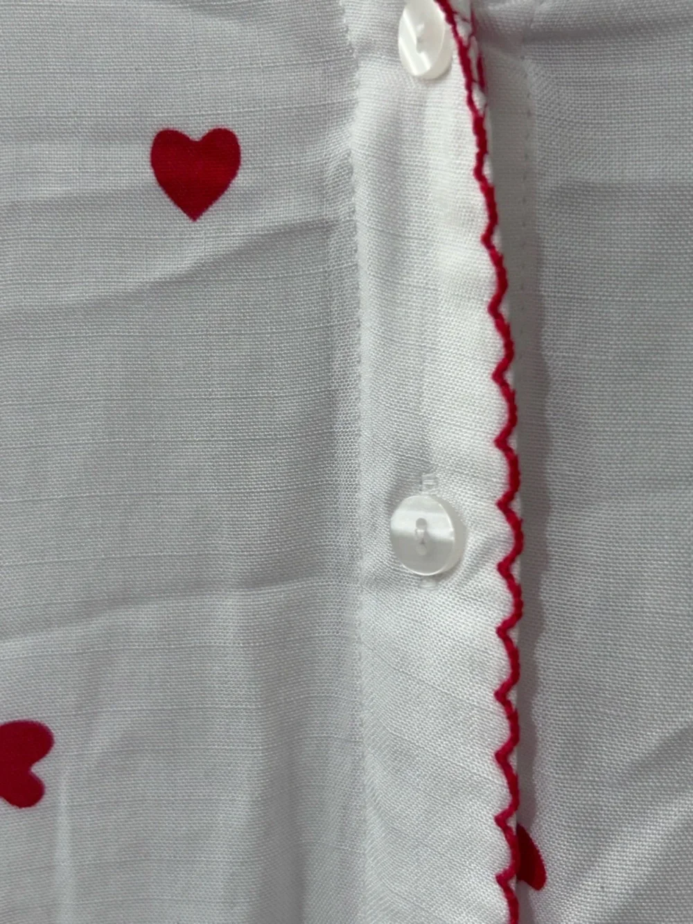 Jane + Delancey Allie Top, white button-down Heart Print Blouse. M - Picture 11 of 12